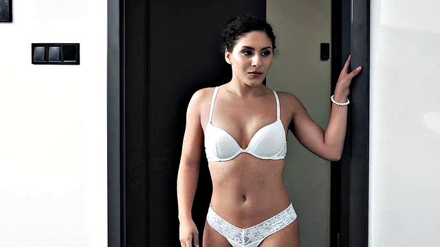 21 NATURALS - Hot Liv Revamped Needs A Huge Cock In Her Wet Pussy After A Long Day Of Work