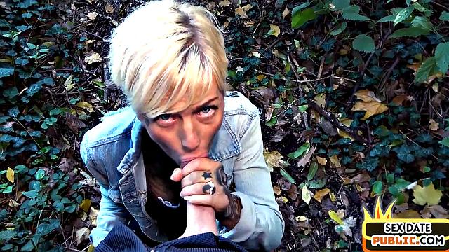 Real German amateur outdoor fuck