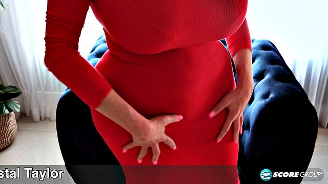 The Gigantic Boobs of Crystal Taylor