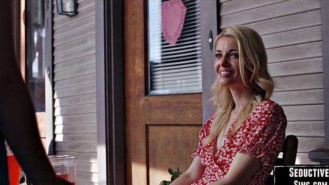 Piercedtitted bae muffdiving and fingerfucking her lez GF