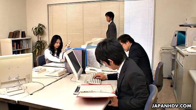 Busty Satomi Suzuki gets multiple cocks