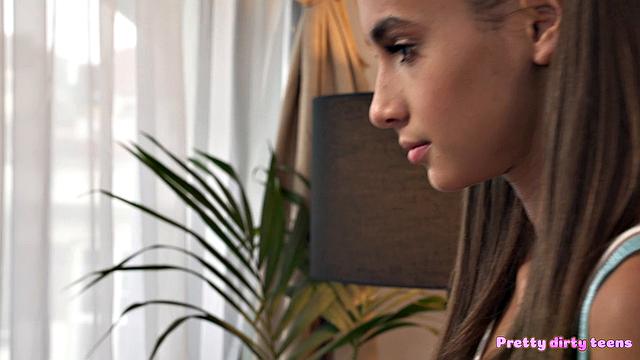 Double Cumshot for Cheat Teen