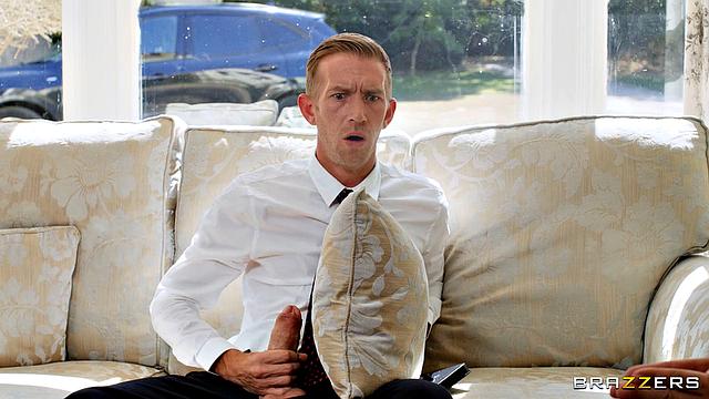 Wife For A: Impress The Investors