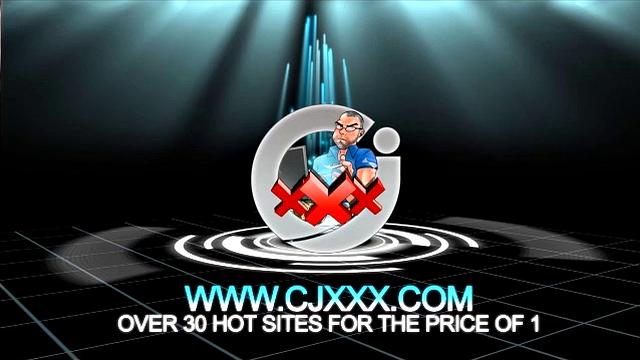 Коди ловит кайф от мощной дрочки и заливает всё спермой