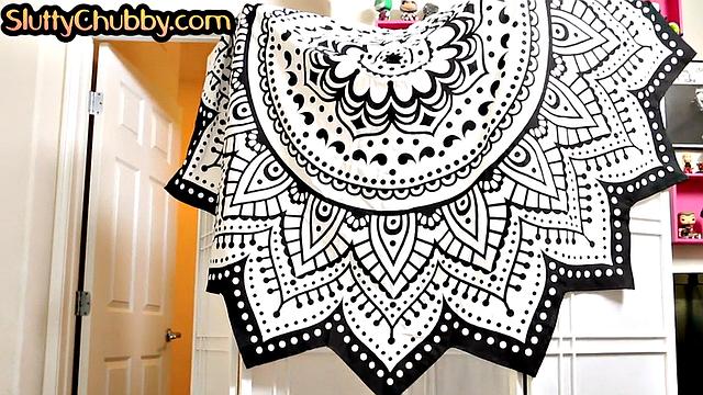 Fat big-titted babe teasing her lover