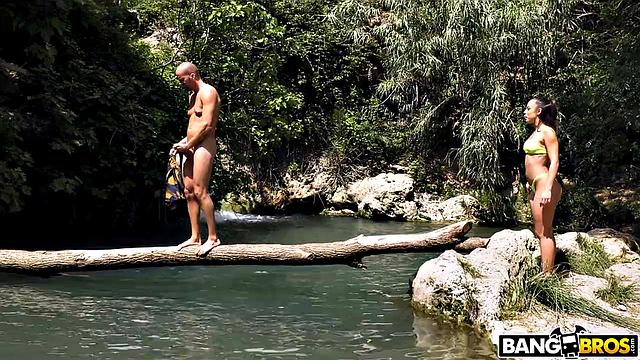 A Splashy Public Sex