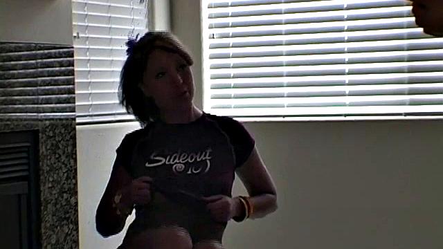 Blonde Kelli with Natural Tits in Photoshoot