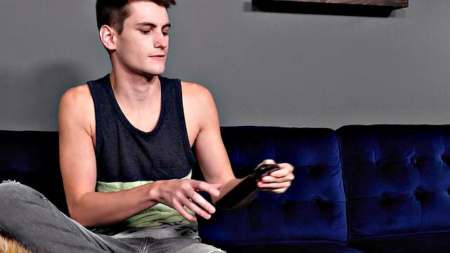 Closeted Hunk Down Twink Step-bro - Nextdoortaboo