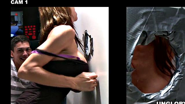 Fooled guy deepthroating at gloryhole