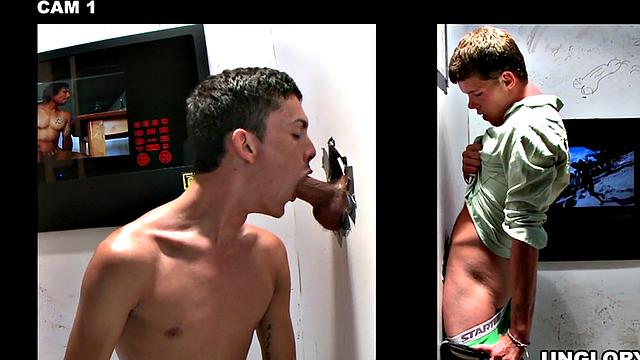 Fooled guy deepthroating at gloryhole