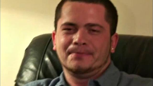 тайлер дрочит после работы