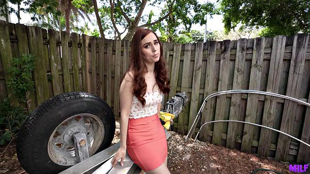 Stepmom Ends Her Drought - S7:E2