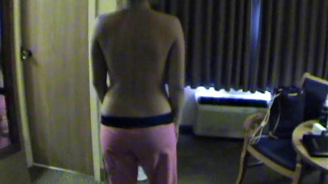 Sexy Babe Loves Sucking Hard Cock