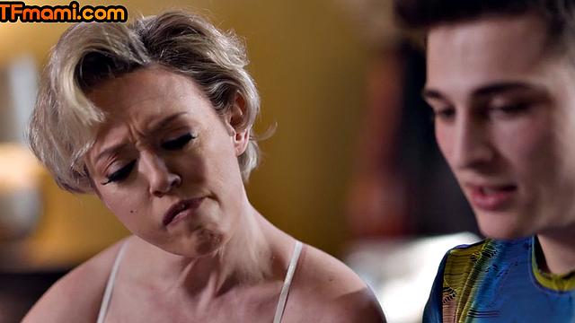 Big-titted stepmom bounces on cock after deepthroat