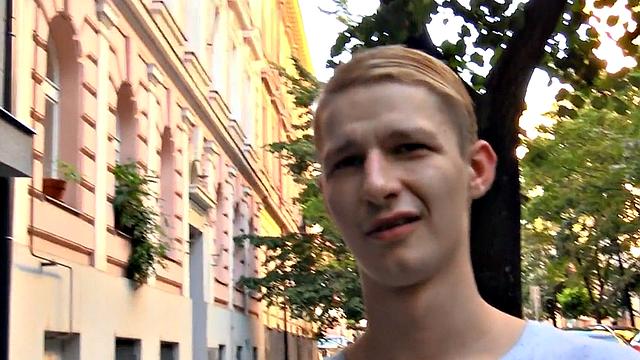 Sweet twink pulled and fucked