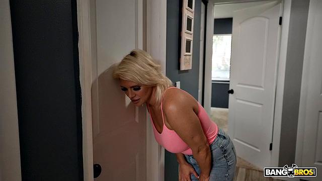 Stepmom Gets What She Wants!