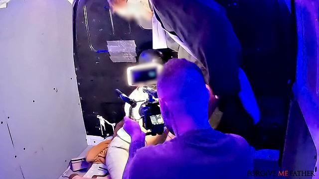 Горячая соцработница трахается по любви