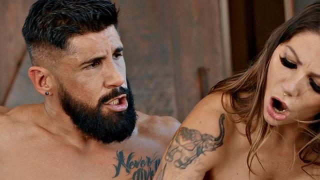 Bisexual facesitting MILF drilled in 3some amateur sex