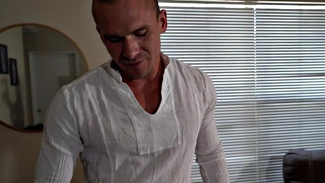 Oiled Ebony Spiderman barebacked by jock in anal