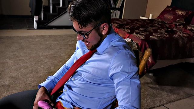 Weird anal cosplay with superman enjoying bareback