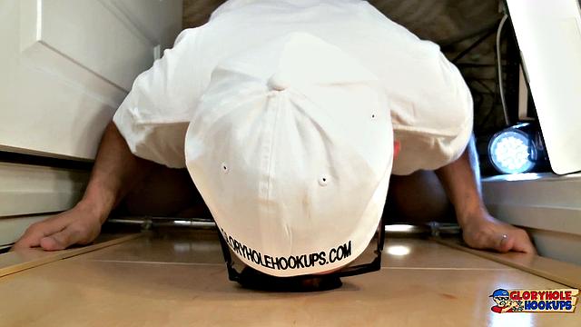 Getting A Gloryhole Pounding