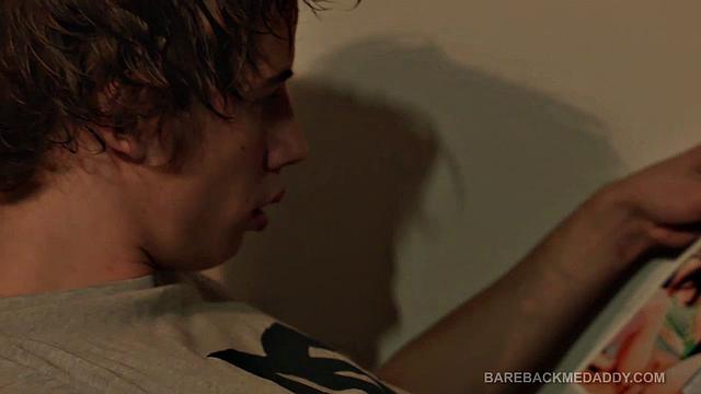 Victor Barebacks Two Twinks