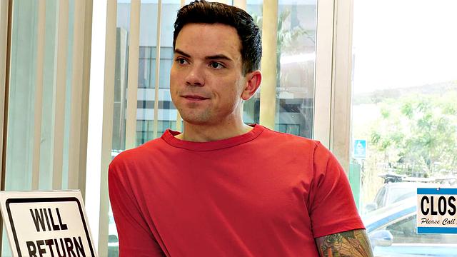 NextDoorStudios - Hunk Columnist Flip Fucks Big Dicked Mechanic