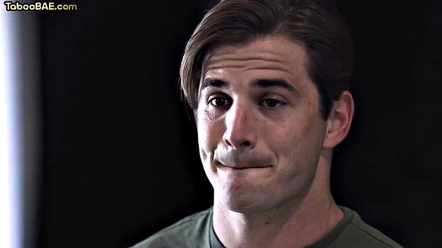 2 horny babes pussyfucked in rough 3some