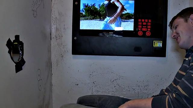 Fooled guy enjoys gloryhole gay bj before cumshot