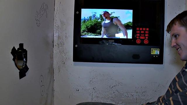 Fooled guy enjoys gloryhole gay bj before cumshot