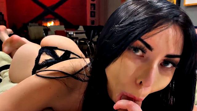 Stunning Latina gives passionately blowjob