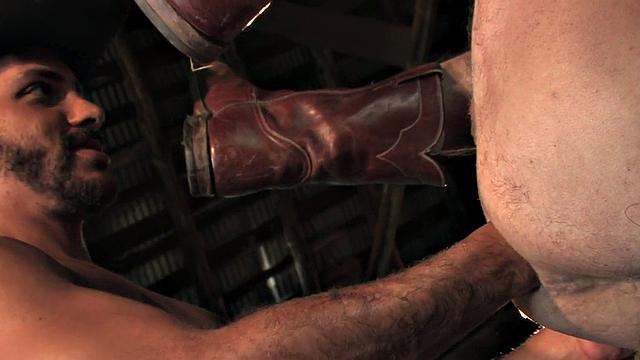 Sturdy top sucked off before farmers asshole