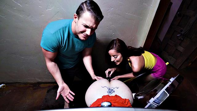 Babes toying pussy and riding in trio before blowjob