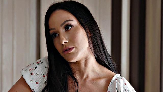 Nurse Bella Rolland Teaches MILF Jennifer White Benefits Of Anal Through Horny Stepson