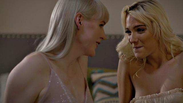 Tempting TS babe in lingerie fingers GFs pussy