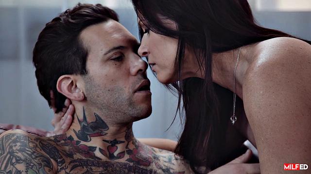 My Girlfriend's Mother Vol. 14 - Scene 3