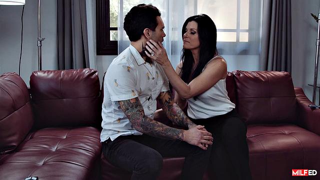 My Girlfriend's Mother Vol. 14 - Scene 3