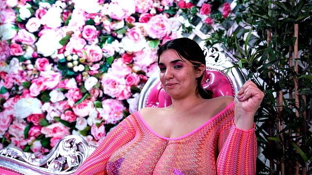 Thick Latina Rose D Kush POV Experience