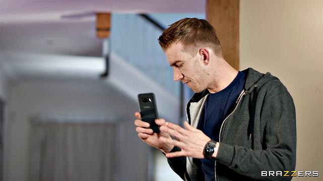 Крупные сиськи и задницы в деле-эти красотки точно не скучают