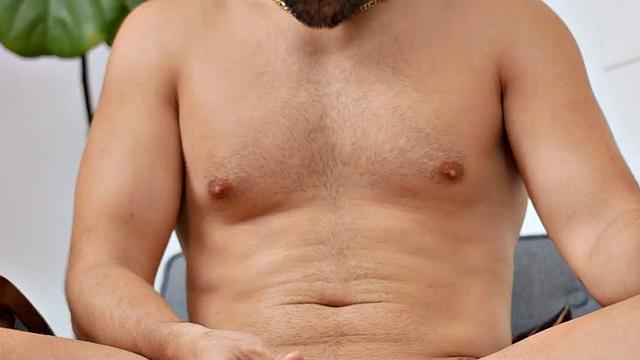 Handsome solo jock jerks till cum after casting