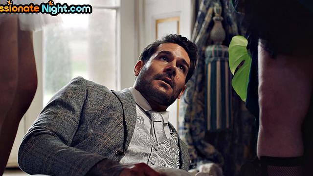 рыжая принцесса в тройничке - сперму глотает без остатка