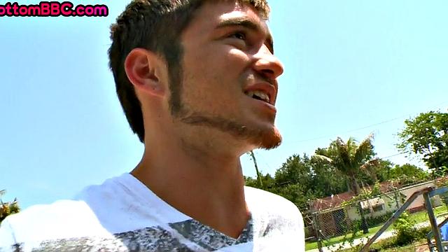 Nubian amateur picked up and publicly fucked outdoors