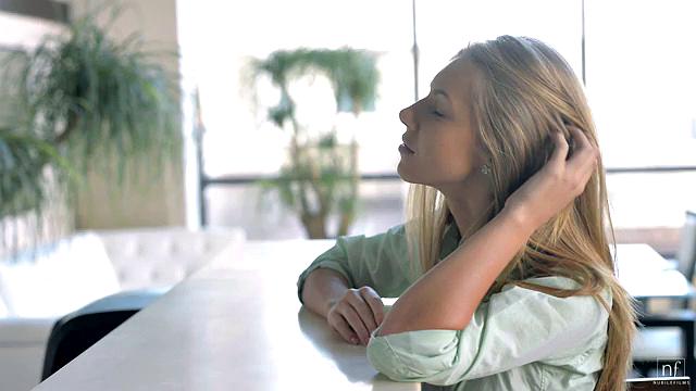 Tempted To Touch - S9:E4