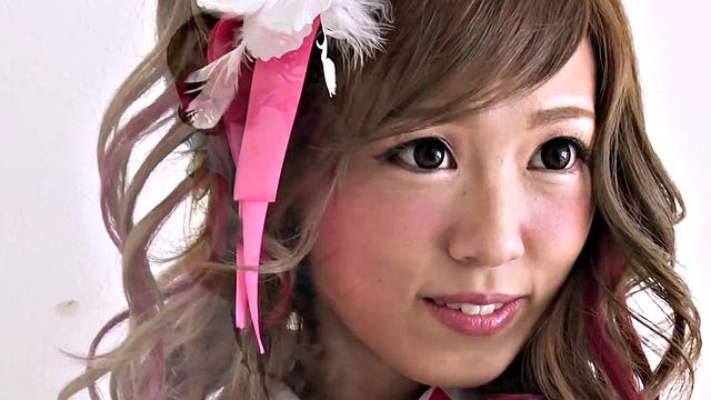 Introducing Megu Memezawa