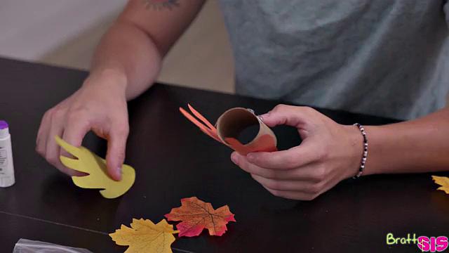 A Slice of Stepsisters Pie - S25:E1