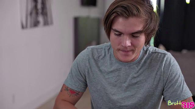 A Slice of Stepsisters Pie - S25:E1