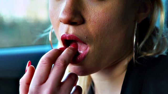 Hot Online Date In Car