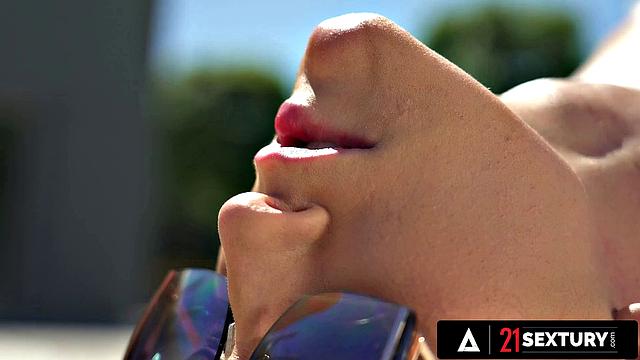 21 SEXTURY - Sensual Linda Leclair in Shades Tempts & Fucks