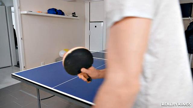 Ping Pong Balling