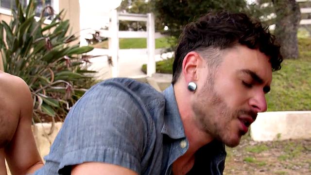 Seduced otter barebacked outdoors tasting jizz